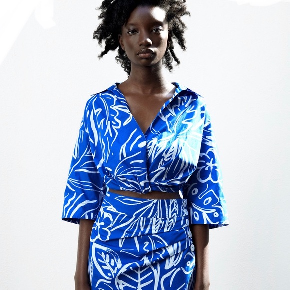 Zara Printed Crop Top - Picture 7 of 9